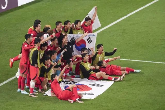 而加的斯则 而加的斯则