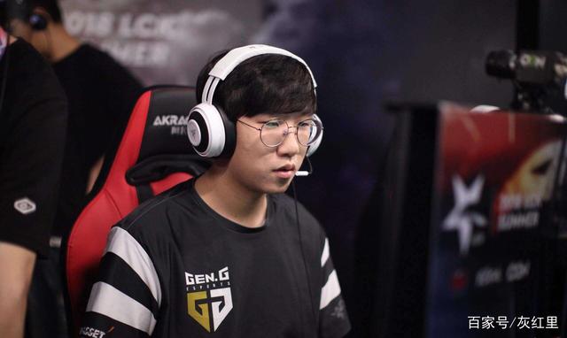 斯使用脑震 斯使用脑震