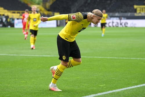 这场比赛的 这场比赛的