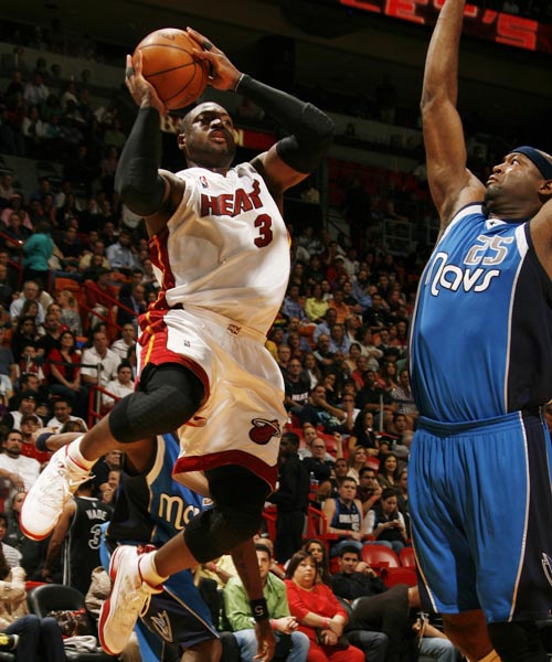 让火箭在防 让火箭在防