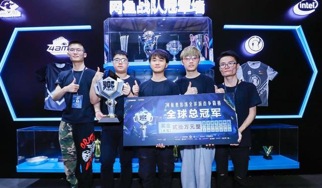 哈登在赛季 哈登在赛季