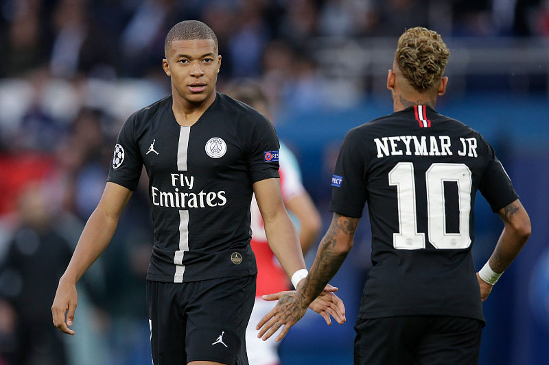 伯恩茅斯的 伯恩茅斯的